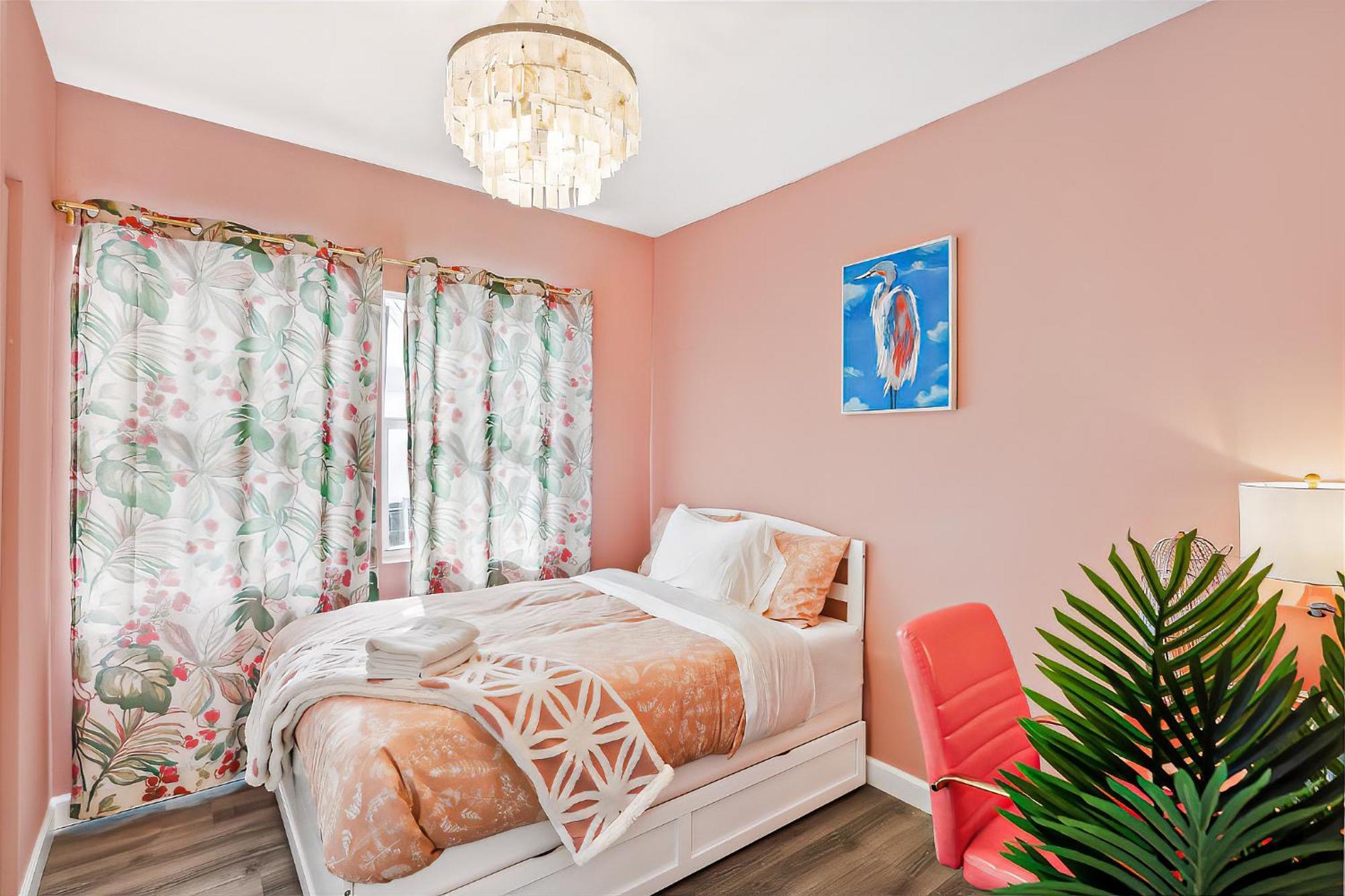 New! Havana Nights Villa ! Walk To Calle Ocho! Miami Esterno foto